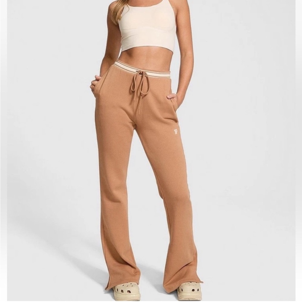 PINK Victoria's Secret flare fleece sweatpants